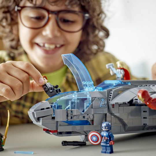 Avengersin Quinjet LEGO Super Heroes 76248
