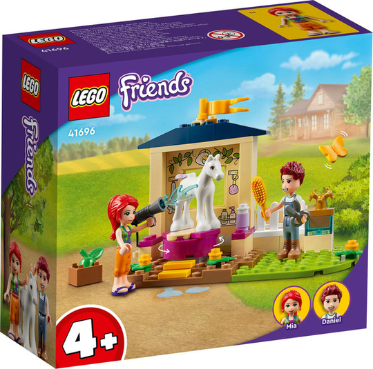 LEGO Friends - Tallin poninpesupaikka (41696)