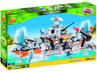 Cobi Small Army Naval Base meritukikohta (640 palaa)