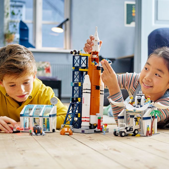 Raketin laukaisukeskus LEGO City Space 060351