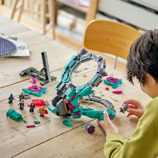 Uusi Vartijoiden alus LEGO Super Heroes 76255