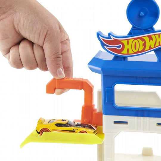Hot Wheels Attacking Shark Escape Hot Wheels autorata HDP06